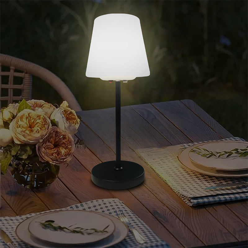 Modern Simplicity Solar Waterproof PE Metal Column LED Table Lamp For Outdoor Patio