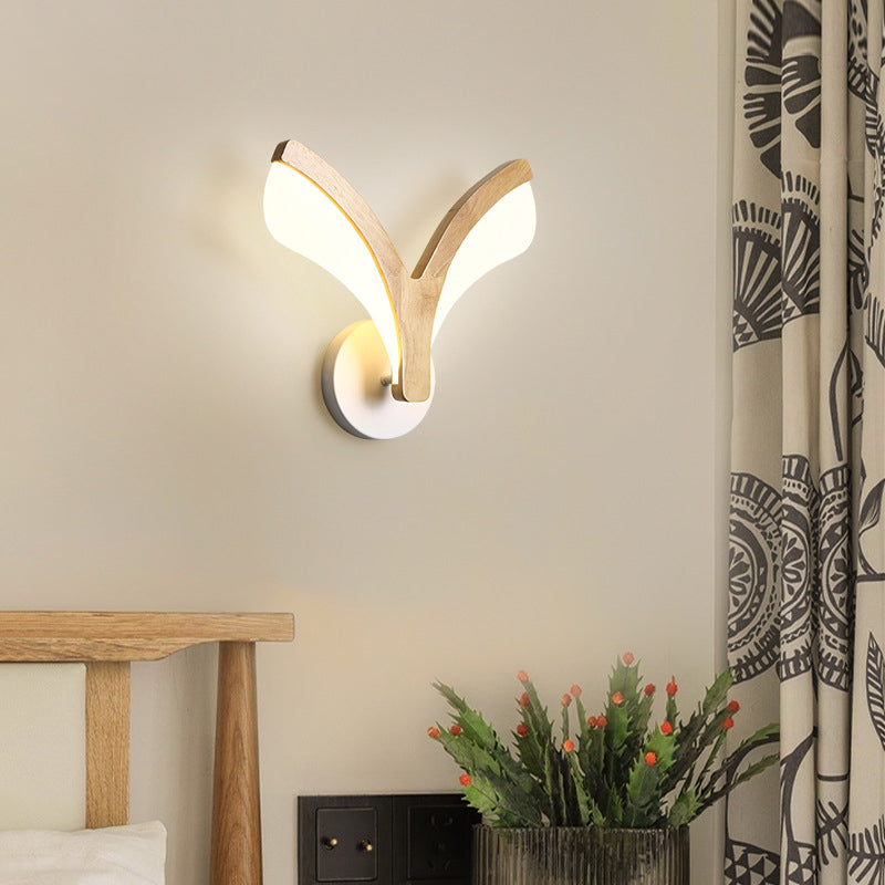 Traditional Japanese Curved Wood Acrylic LED Wall Sconce Lamp For Bedroom