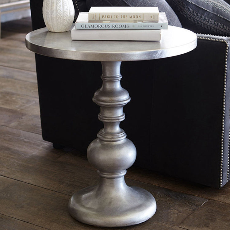 Traditional European Round Solid Wood End Table For Living Room