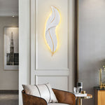 Contemporary Nordic Feather Hardware Resin LED Wall Sconce Lamp For Living Room