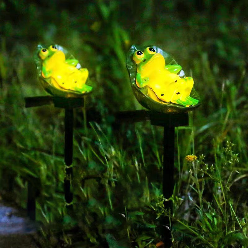 Modern Art Deco Waterproof Solar PP Plastic Resin Frog LED Landscape Lighting Outdoor Light For Garden