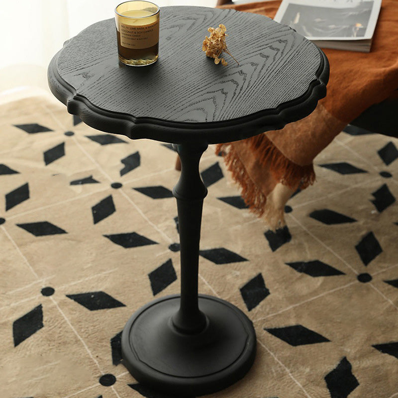 Traditional Vintage Round Lace Wood Coffee Table For Living Room