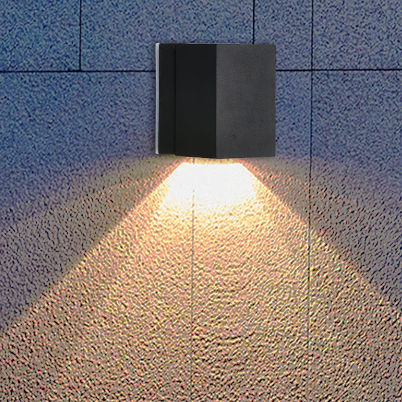 Modern Simplicity Waterproof Adjustable Angle Square Aluminum LED Wall Sconce Lamp For Outdoor Patio