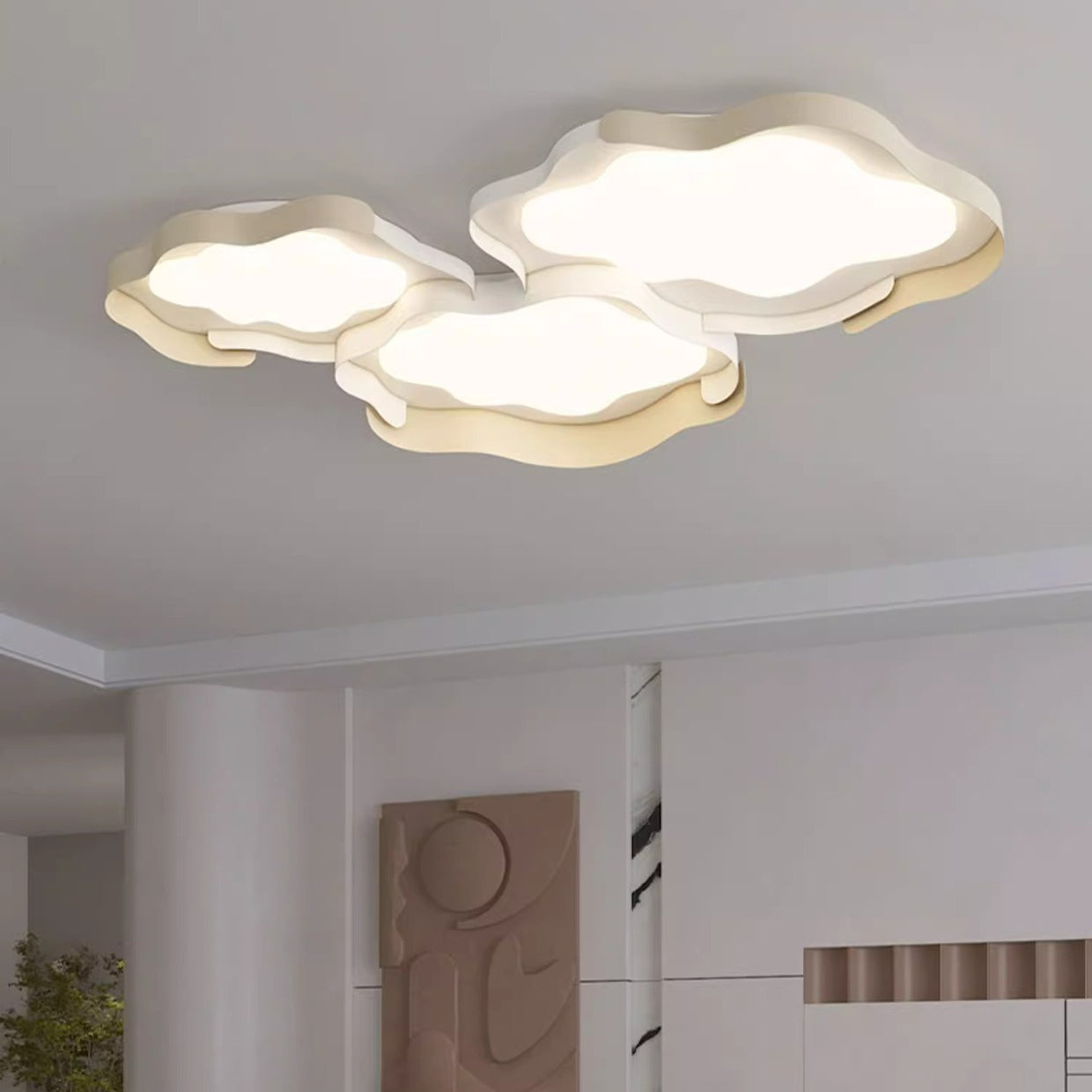 Modern Simplicity Iron PE Wavy Shape LED Flush Mount Ceiling Light For Living Room