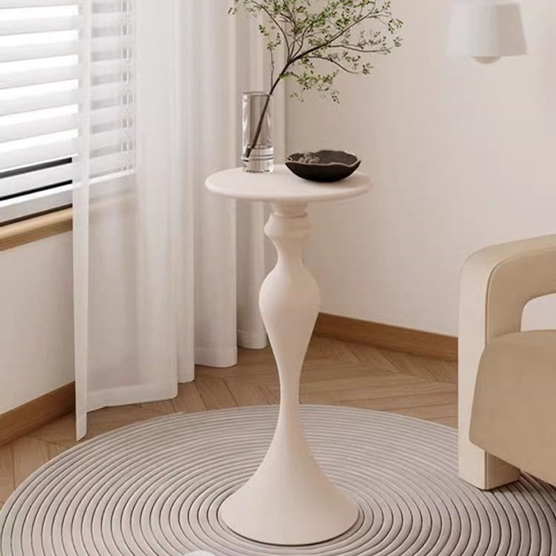 Contemporary Scandinavian Round Iron End Table 1-Tier For Living Room