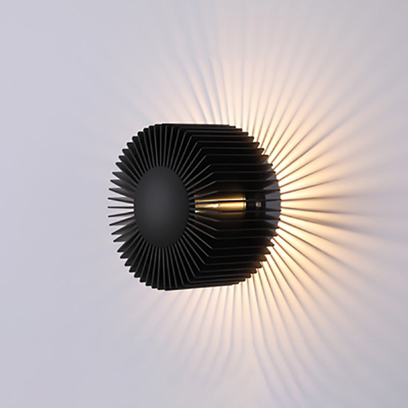 Modern Minimalist Aluminum Round Sun Flower Design LED Wall Sconce Lamp For Living Room