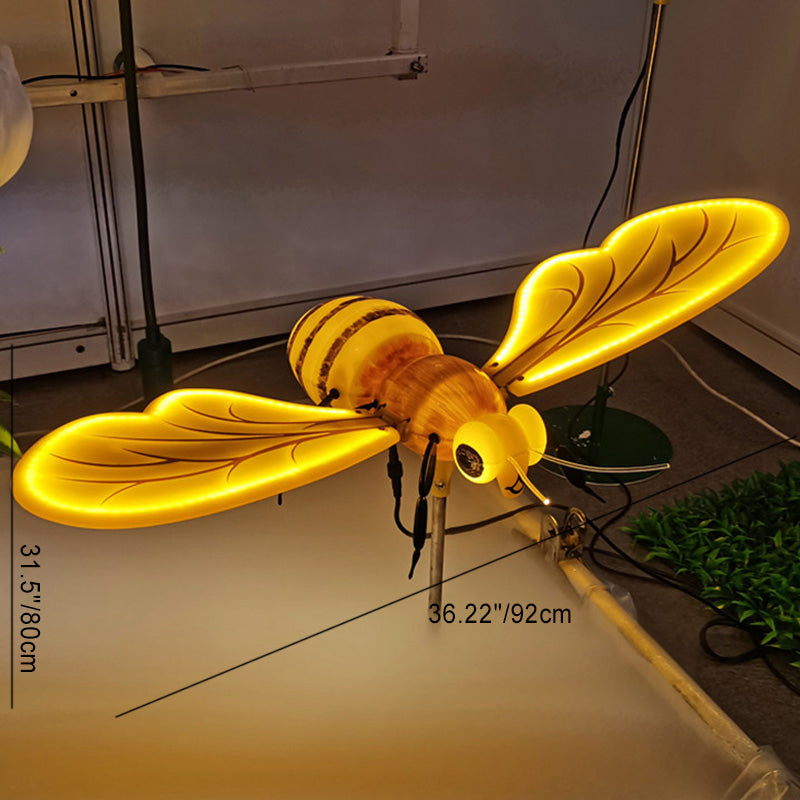 Modern Art Deco Waterproof ABS Plastic Bee LED Landscape Lighting Outdoor Light For Garden