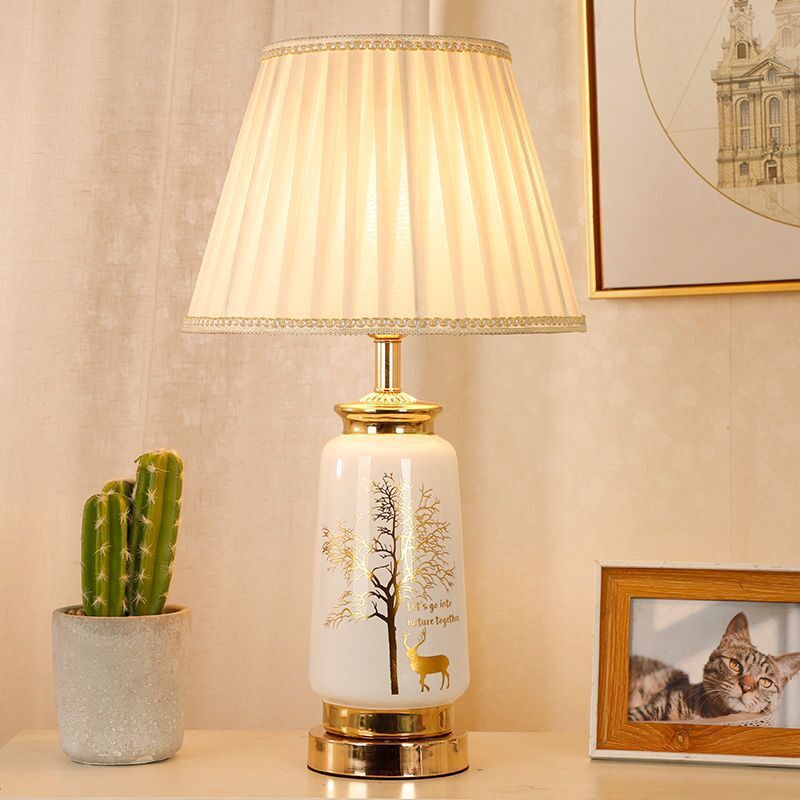 Traditional European Cylinder Ceramic Hardware Fabric 1-Light Table Lamp For Bedroom