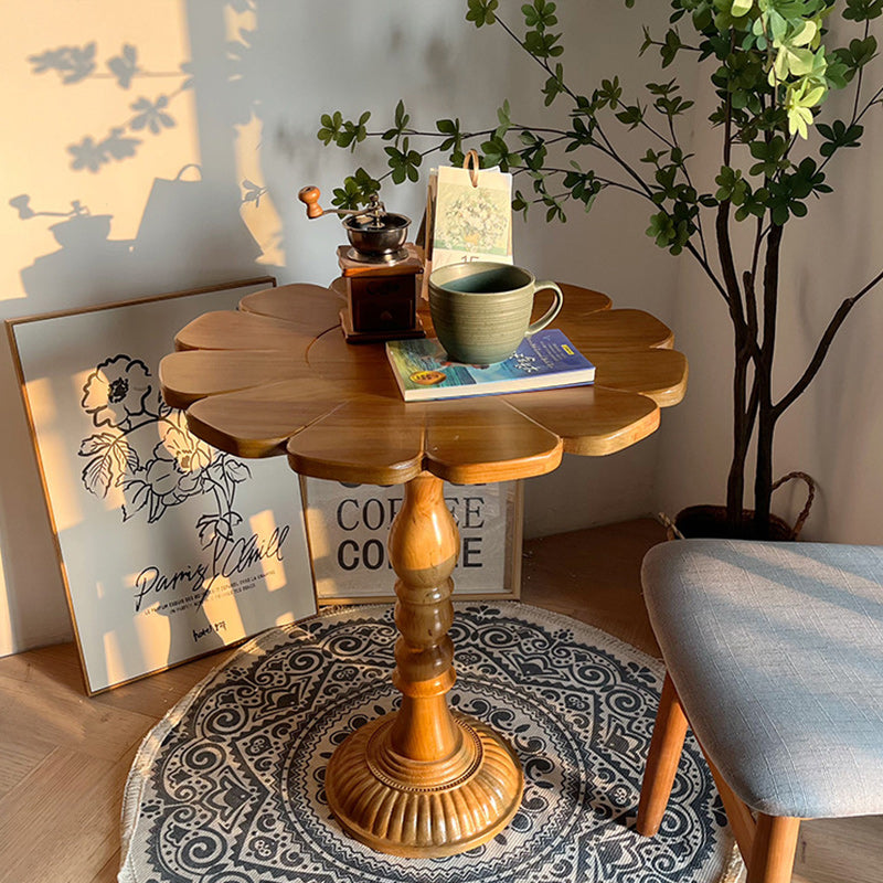 Traditional Vintage Flower Embossed Round Solid Wood End Table 1-Tier For Living Room