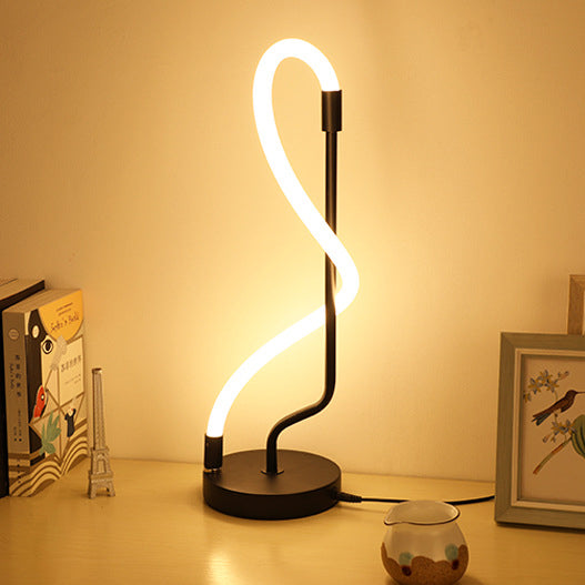 Modern Minimalist Irregular Line Iron Aluminum LED Table Lamp For Bedroom