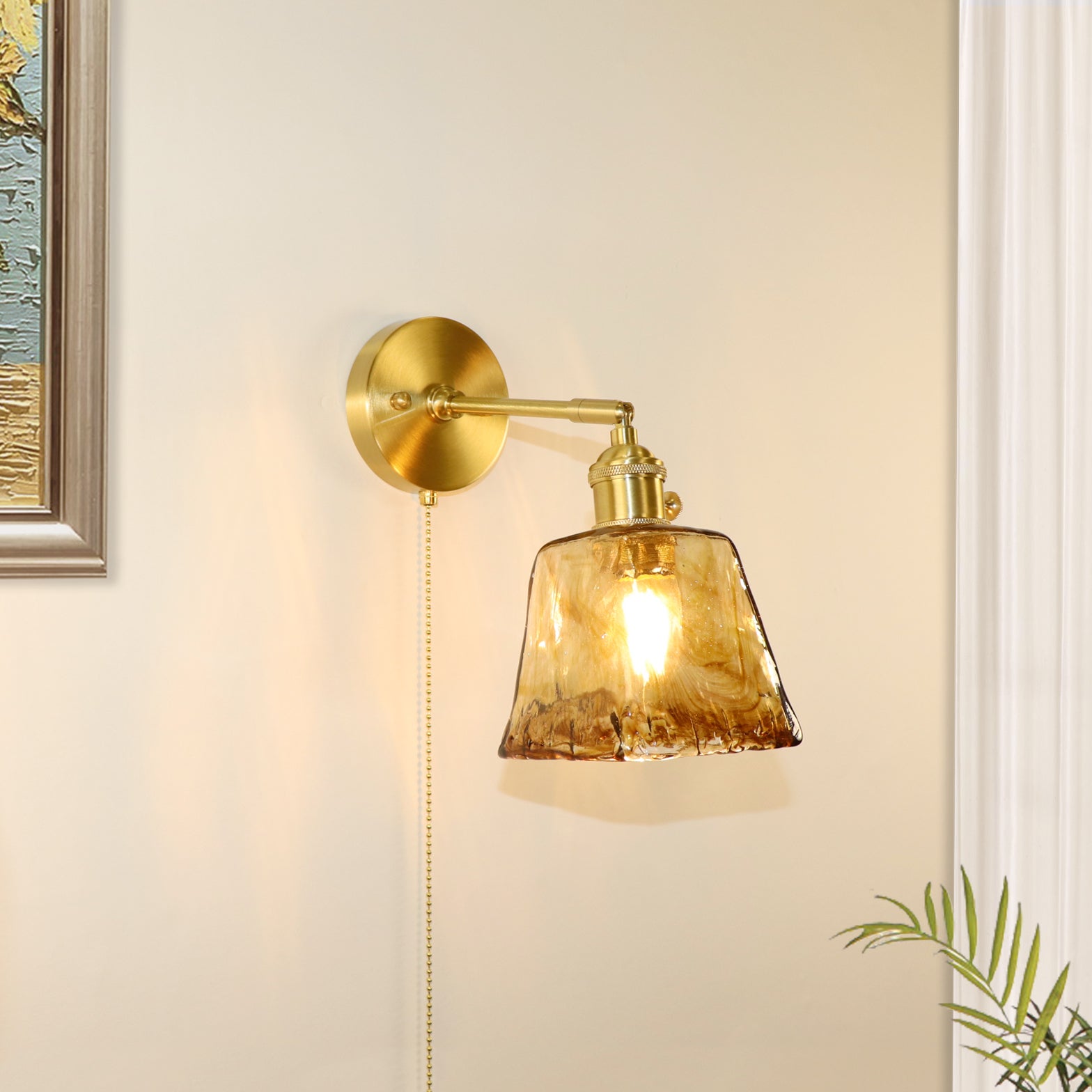 Traditional Vintage Brass Amber Square Glass Shade 1-Light Wall Sconce Lamp For Living Room